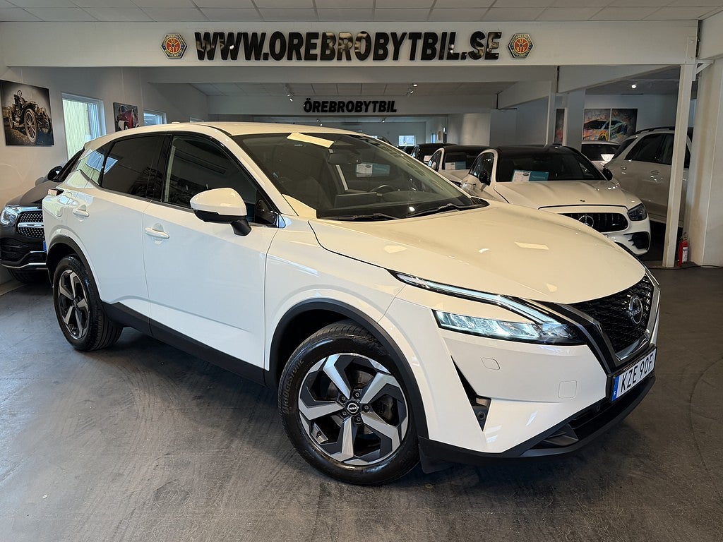 Nissan Qashqai 1.3 DIG-T XTRONIC-CVT 360 kamera Stora Skärmar Gps MOMS