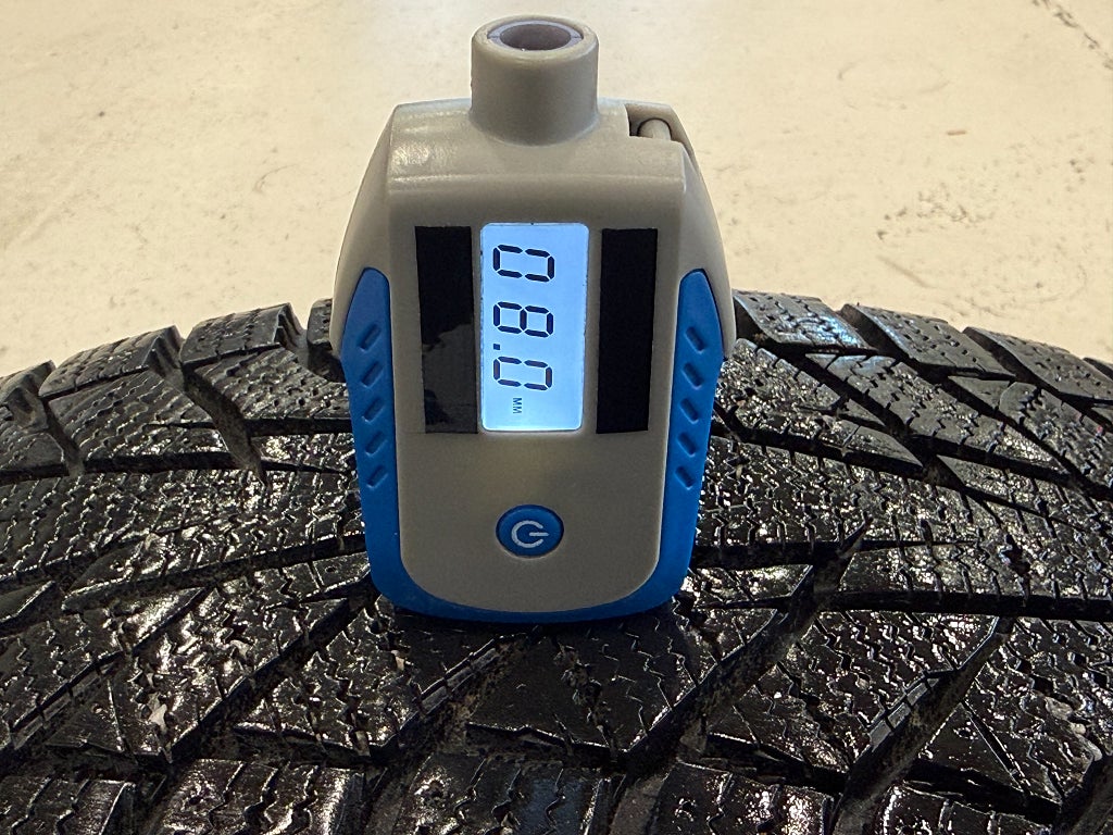 Volvo V90 D3 Kinetic Skinn Gps Drag Ny besiktigad 2 Ägare - miniatyr 27