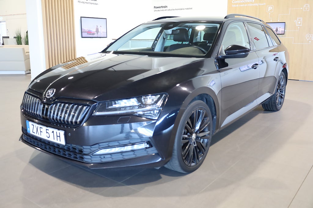 Skoda Superb Kombi 1.4 TSI iV 218hk Style | Drag | Canton | Kamera | 2022
