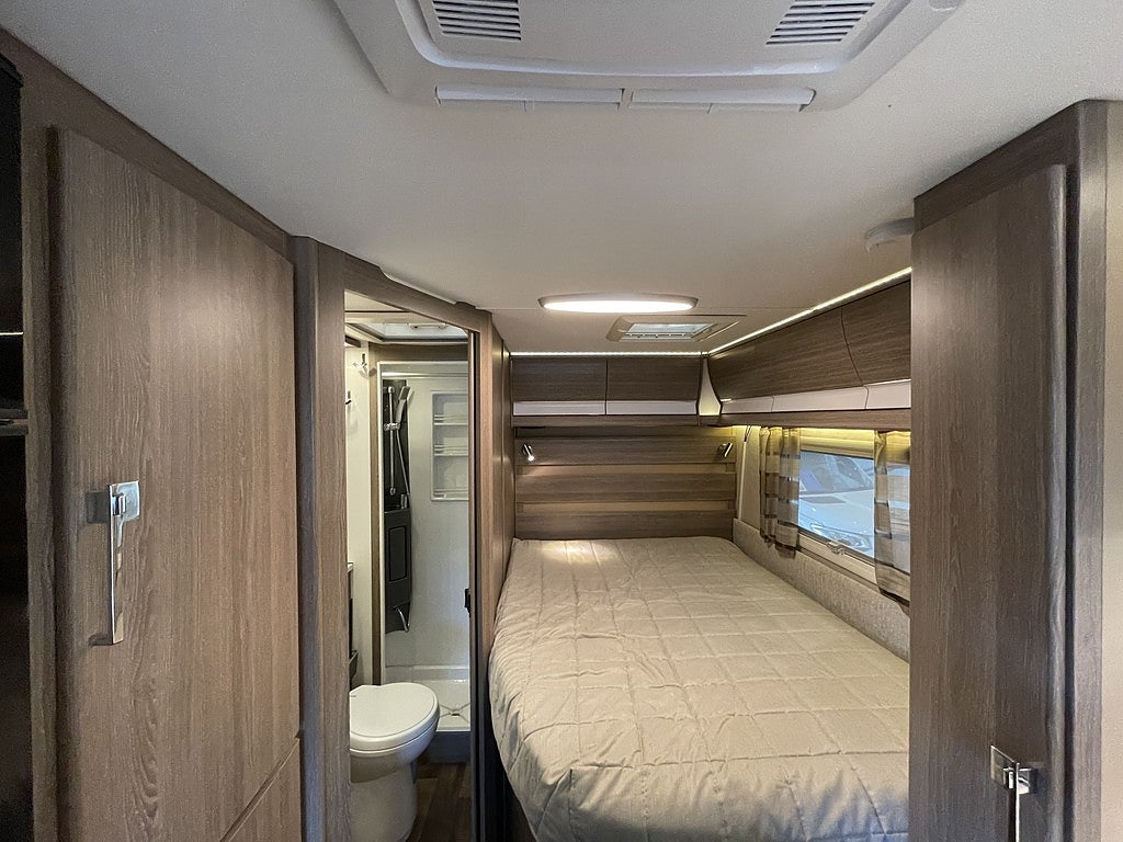 Kabe Classic 740 LXL /ALDE / AC-bodel / Solcell / Automat / - Kabe