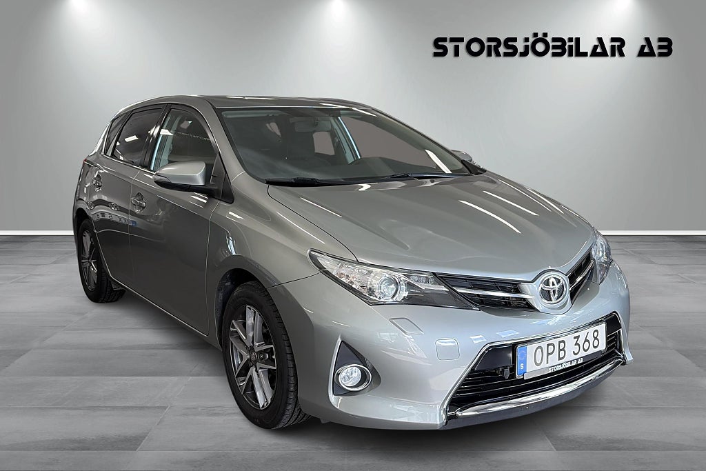 Toyota Auris 1.6 Valvematic Edition Feel Euro 5 +Vinterhjul