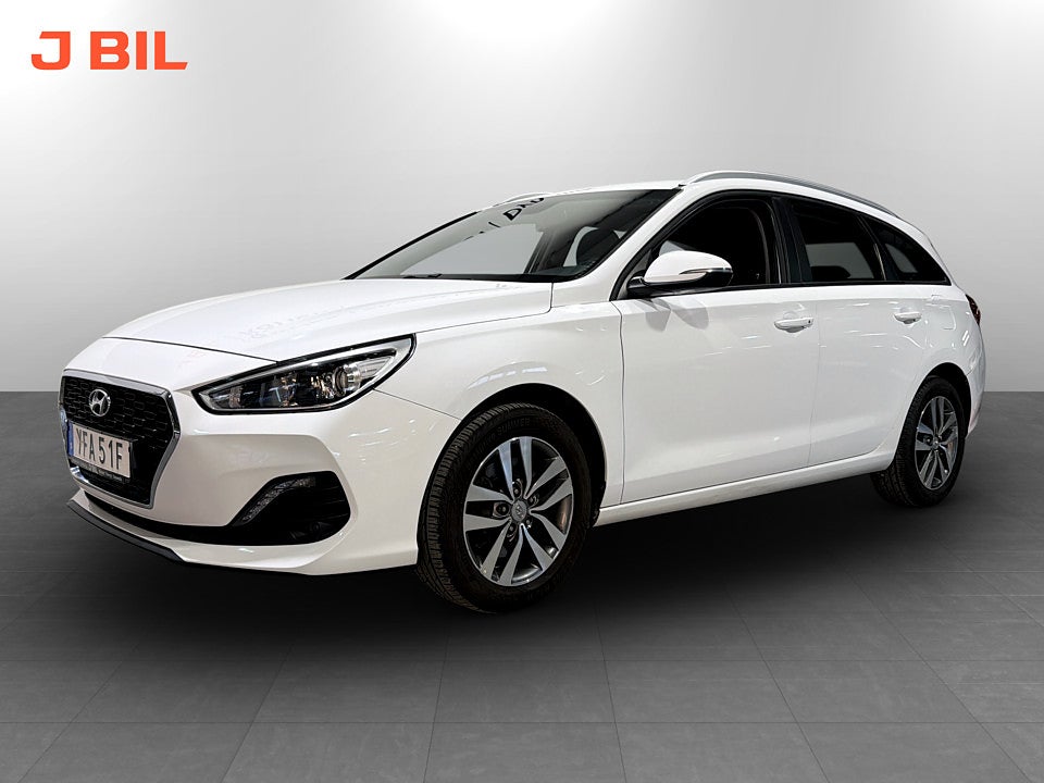 Hyundai i30 Trend 1.0 T-GDI 120hk B-KAMERA RATTVÄRME