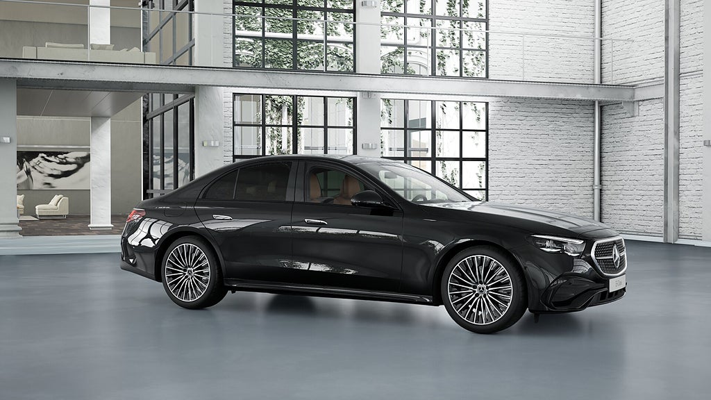 Mercedes-Benz E 300 e Sedan/AMG/Drag/Distronic/Superscreen/OMG LEV