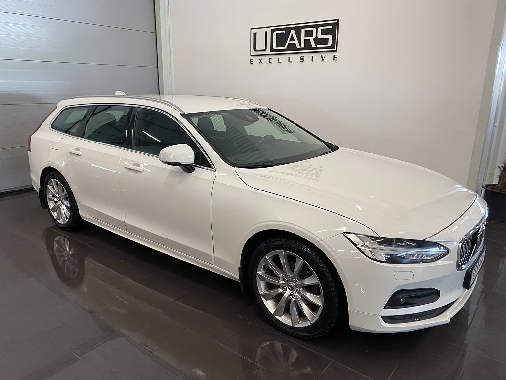 Volvo V90 D4 Geartronic // Facelift kom 2021// Momentum Advanced 