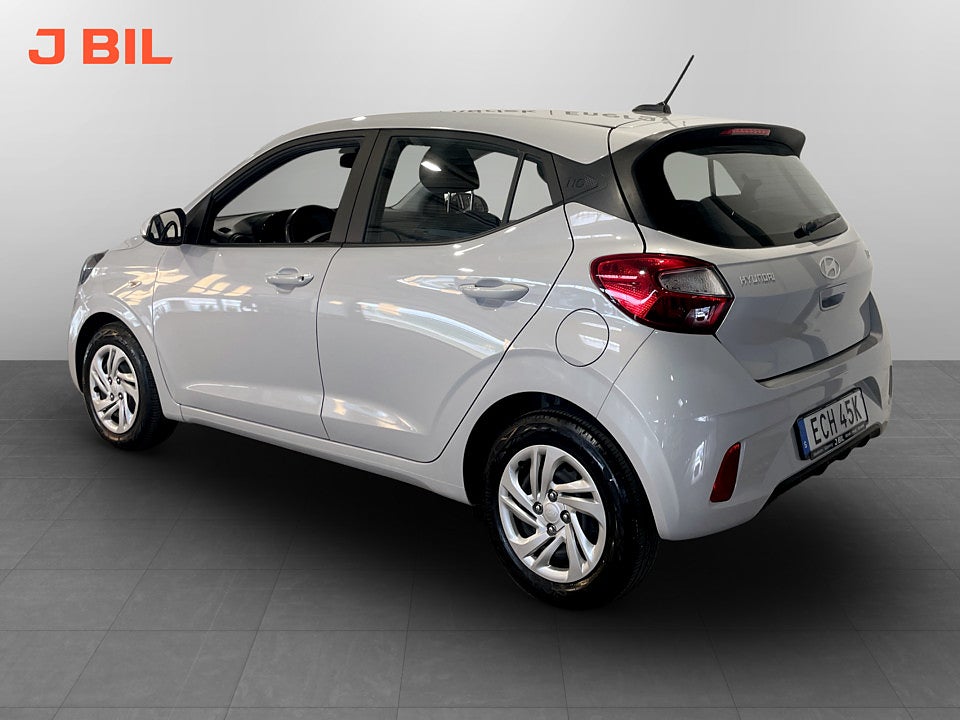 Bild på Hyundai i10 Essential 1.0 Blue AMT 67hk Aut RATTVÄRME CARPLAY