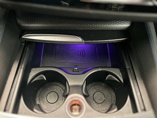 BMW 530e xDrive PLUG-IN M Sport/MOMS/Drag/Navi/Kamera/HiFi