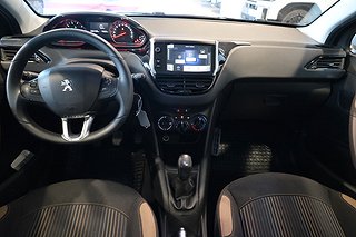 Halvkombi Peugeot 208 14 av 22