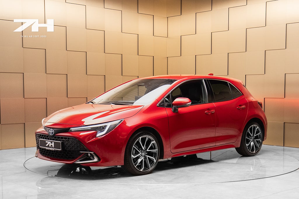 Toyota Corolla Hybrid e-CVT Executive / Adaptiv Farth. / Rattvärme 