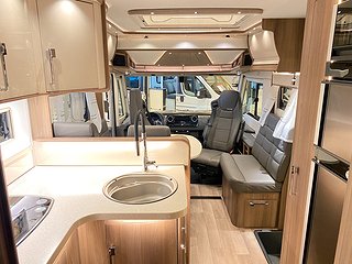 Husbil-integrerad Kabe TMI 860 LQB Imperial 31 av 40