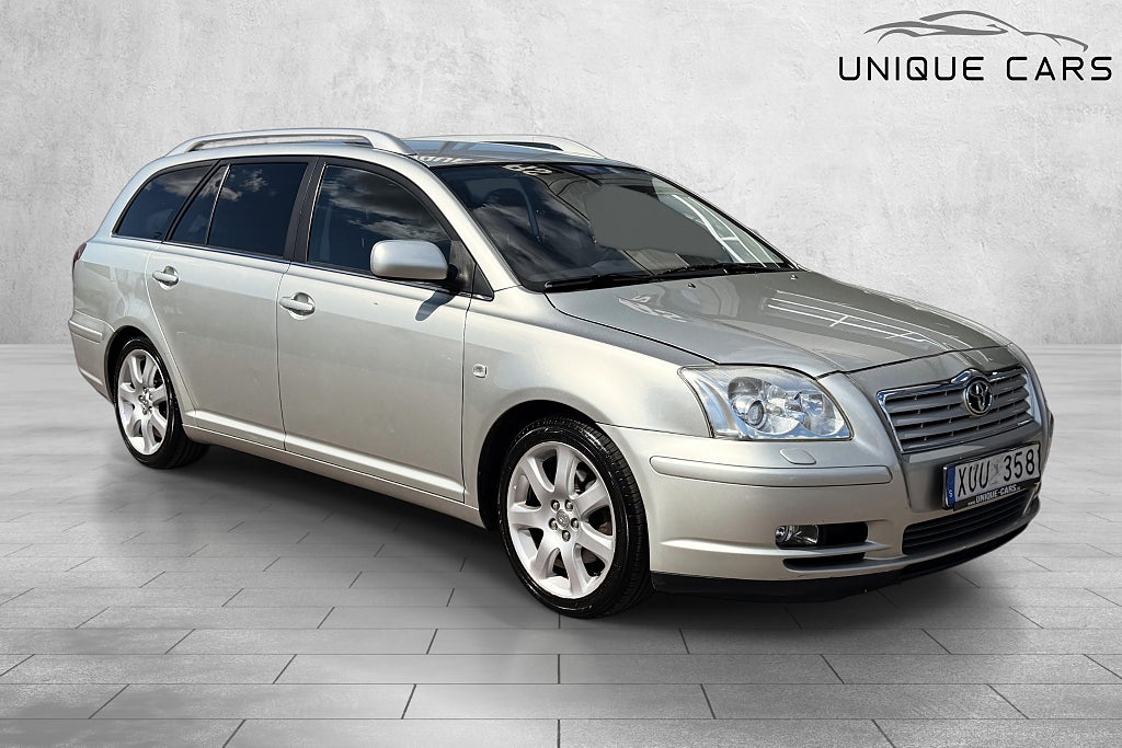 Toyota Avensis Kombi 2.4 D-4 VVT-i | Nypolerad 