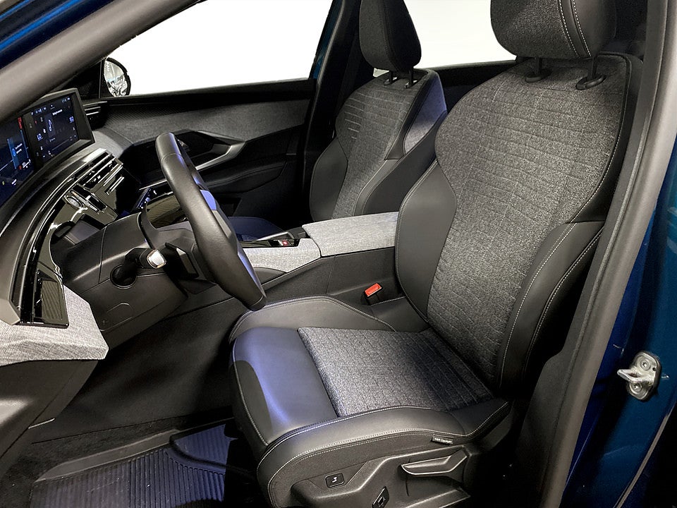 Bild på Peugeot 3008 Allure Hybrid 145hk Aut BACKKAMERA CARPLAY