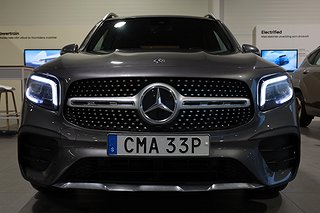 SUV Mercedes-Benz GLB 9 av 29