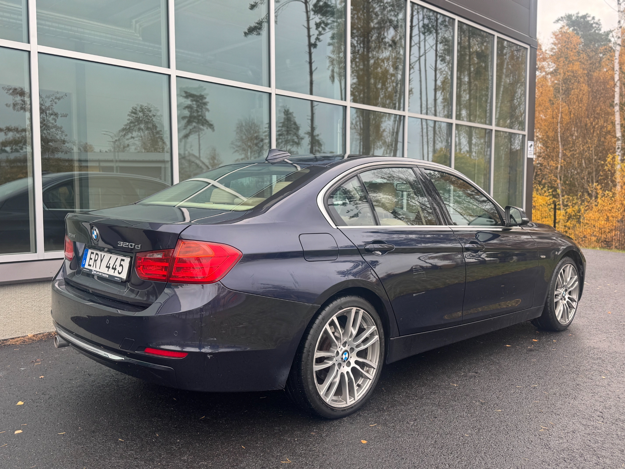BMW 320 2013, kuva 5/48