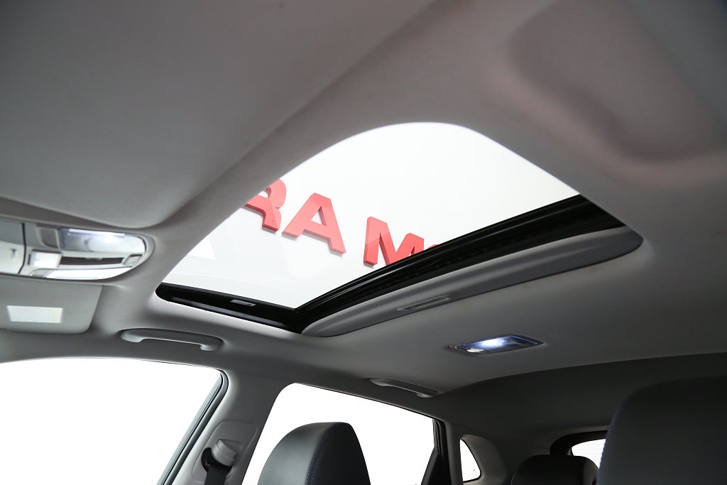 Hyundai Kona 64 kWh Advanced 204hk Skinn Taklucka KRELL Head-up 2021