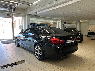 BMW 330 i xDrive Sport line/MoK/Rattvärme/Psens/Navi/S&V
