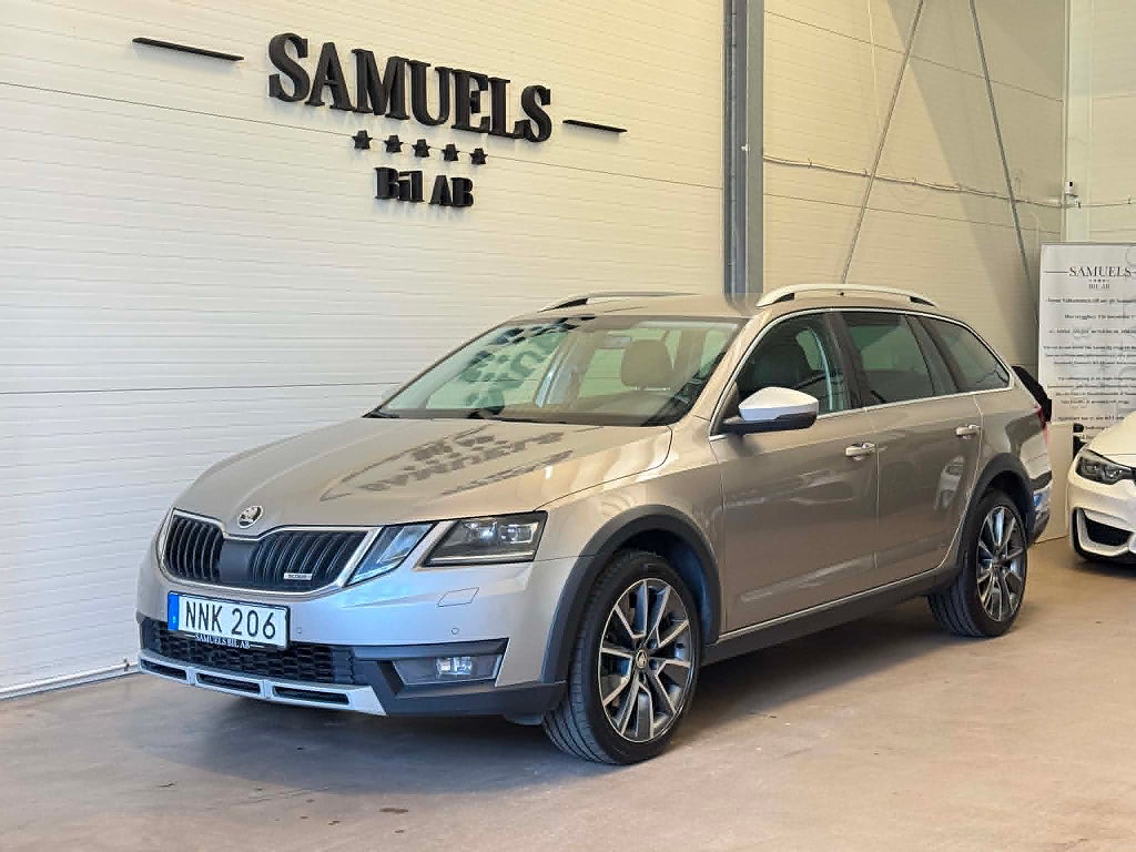 Skoda Octavia Scout  4x4 Automat Premium Endast 1 Ägare Fullutrustad 