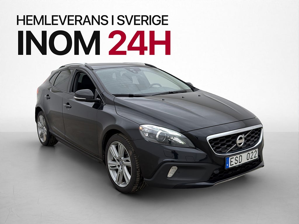 Volvo V40 Cross Country T5 AWD Summum Pano Kamera Skinn
