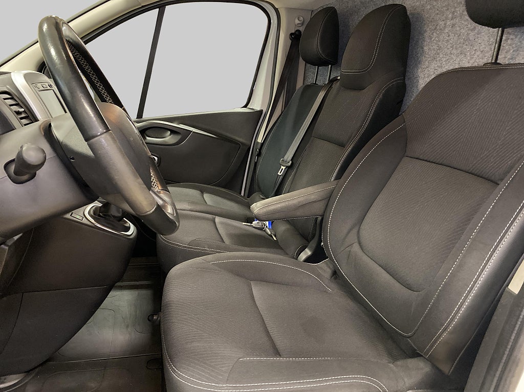 Renault Trafic Skåpbil 3.0t 2.0 dCi Euro 6 Dubbeldörrar – bild 9