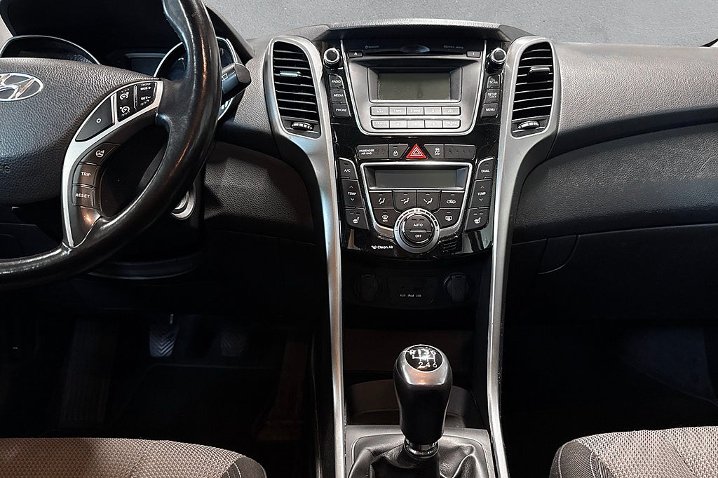 Hyundai i30 Kombi 1.6 CRDi Business 1-Ägare Välservad