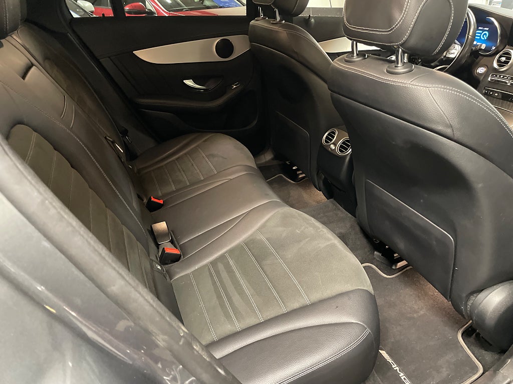 Mercedes-Benz GLC300 de 2021 - miniatyr 10