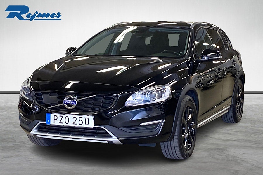 Volvo V60 Cross Country D4 AWD Momentum BE/Dragkrok/Nyservad/Kamrem bytt