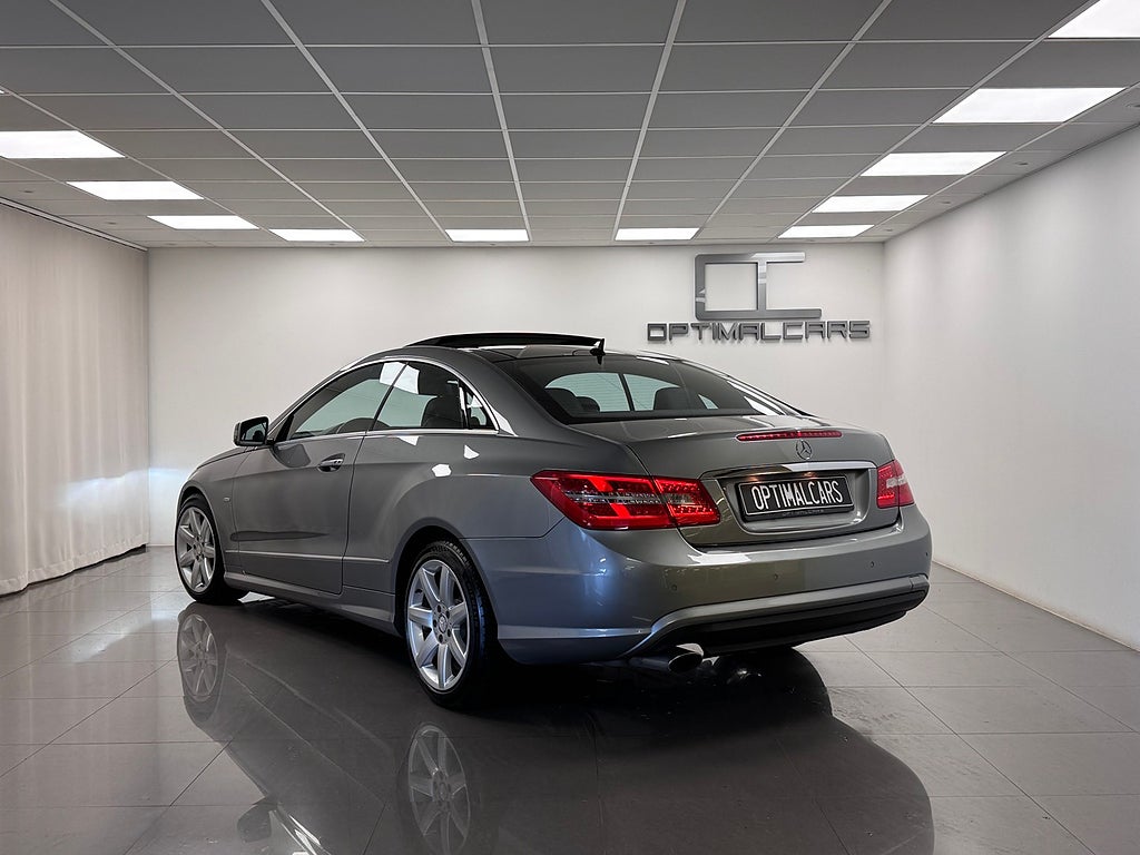 Mercedes-Benz E 2010 - miniatyr 12
