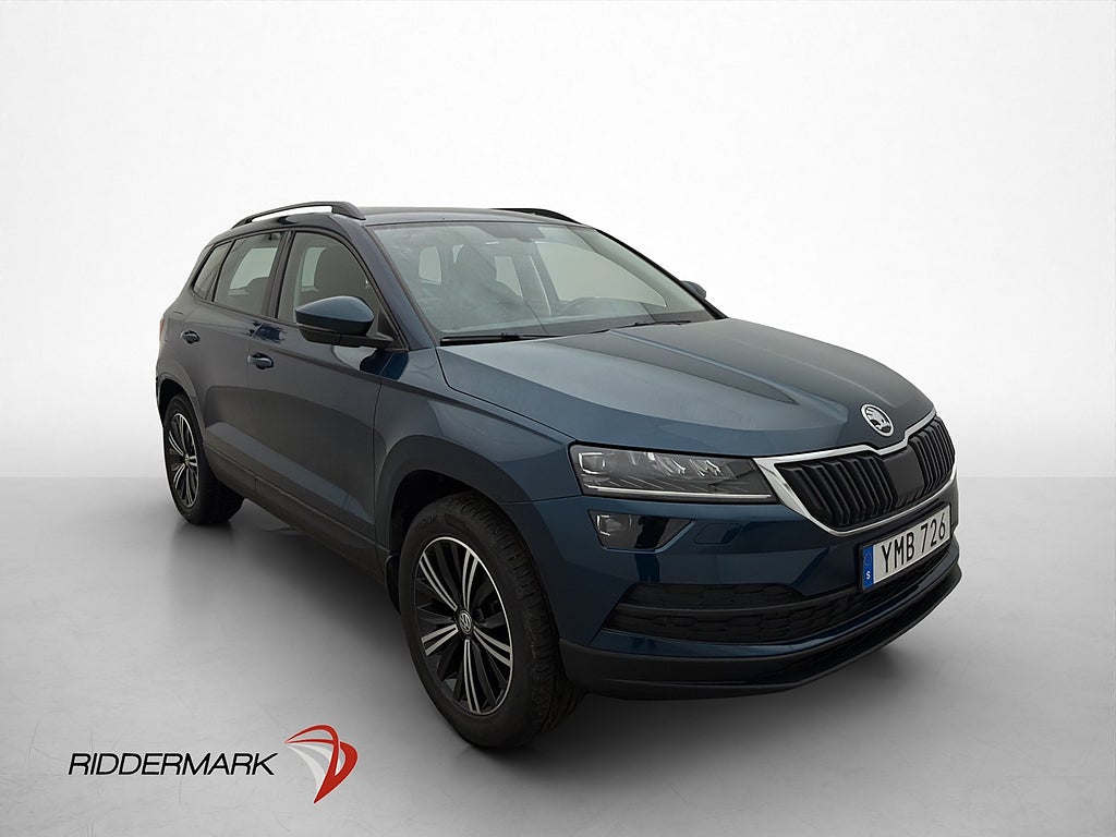Skoda Karoq TSI 115hk Style P-Värmare Kamera CarPlay Drag