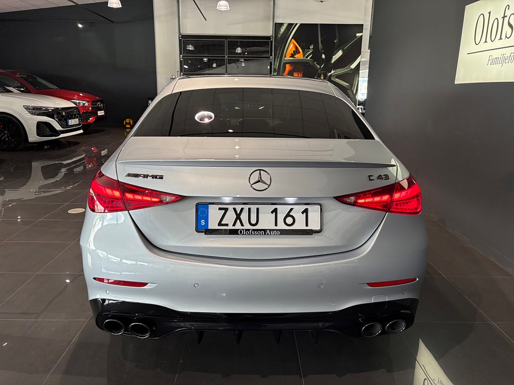 Mercedes-Benz AMG C 43 4MATIC AMG premium panorama värmare 20” - bild 12