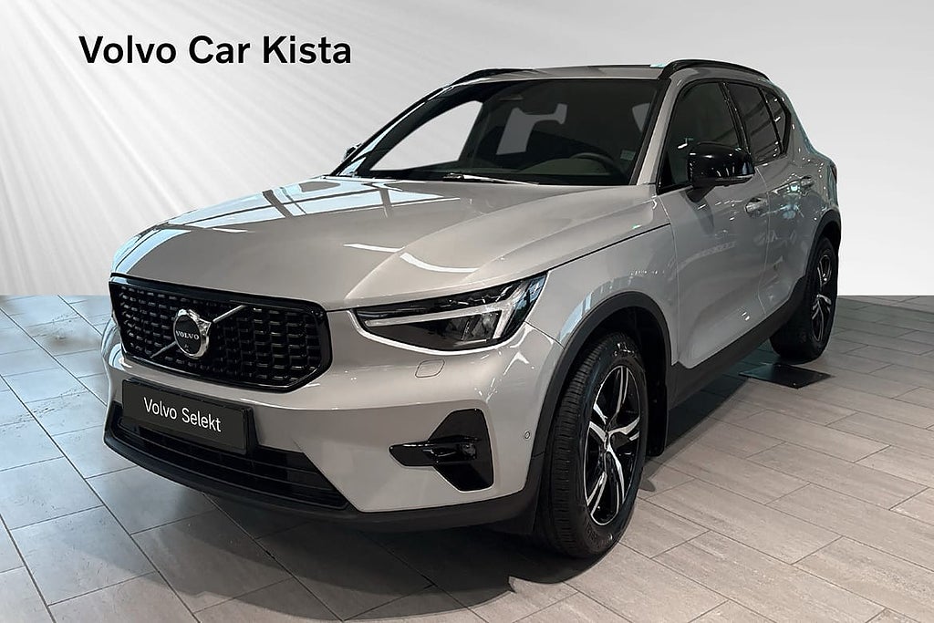 Volvo XC40 B3 FWD Bensin Plus Dark Drag 360Kamera