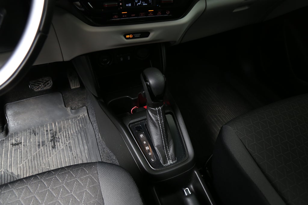 Suzuki Swift Hybrid Automat Kamera I Keyless I Navi I CarPlay I Drag 2025
