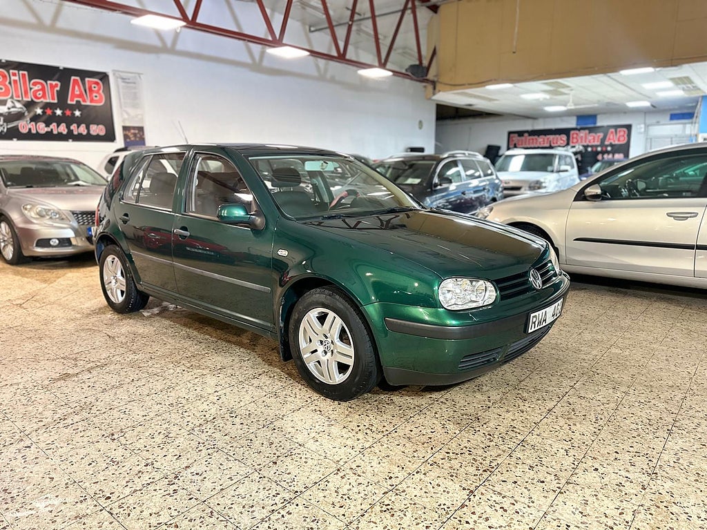 Volkswagen Golf 1.6 Basis Besiktigad & Ny Servad 