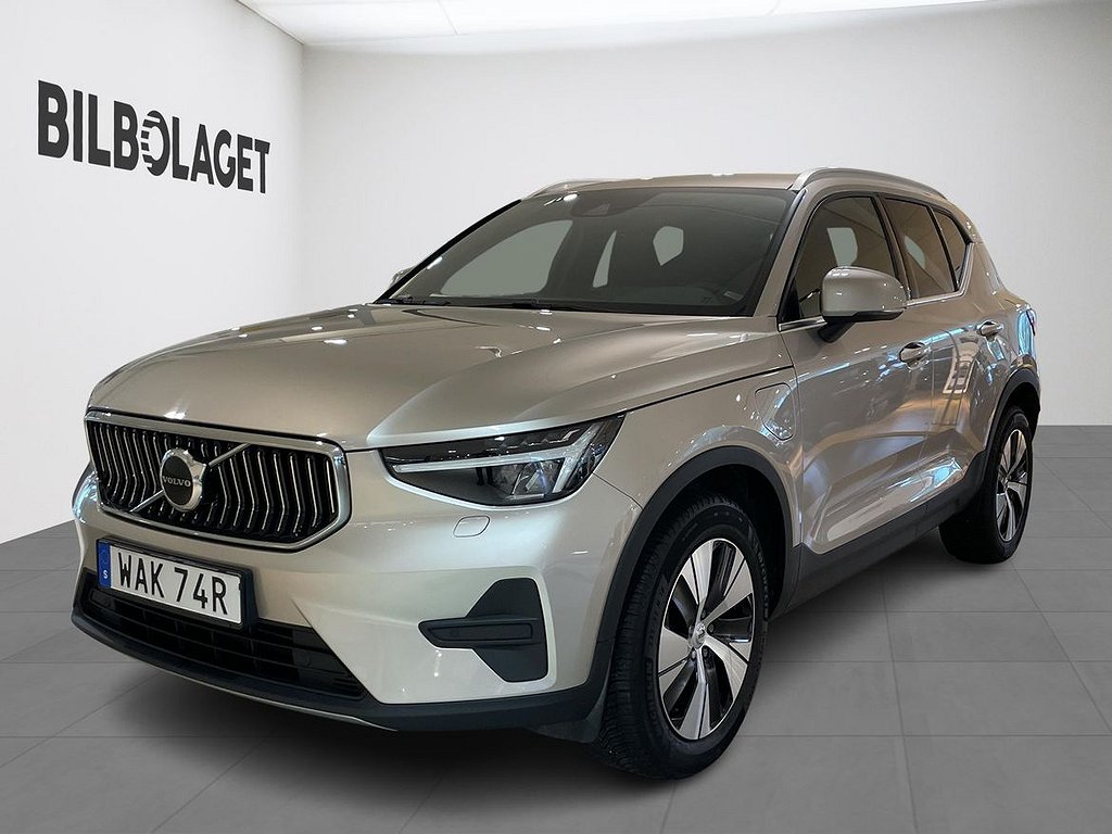 Volvo XC40 Recharge T4 Core Bright (BLIS/VOC/NAV/BKAM)