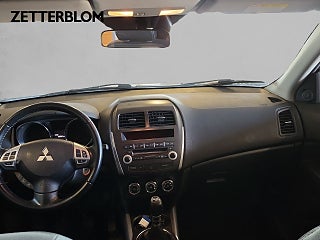 Kombi Mitsubishi ASX 10 av 13