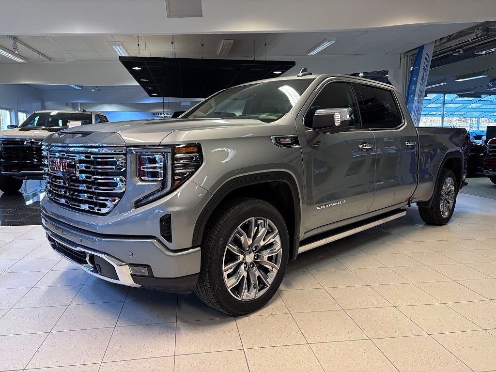 GMC Denali Sierra 1500 3.0L Duramax Diesel *Long Box*