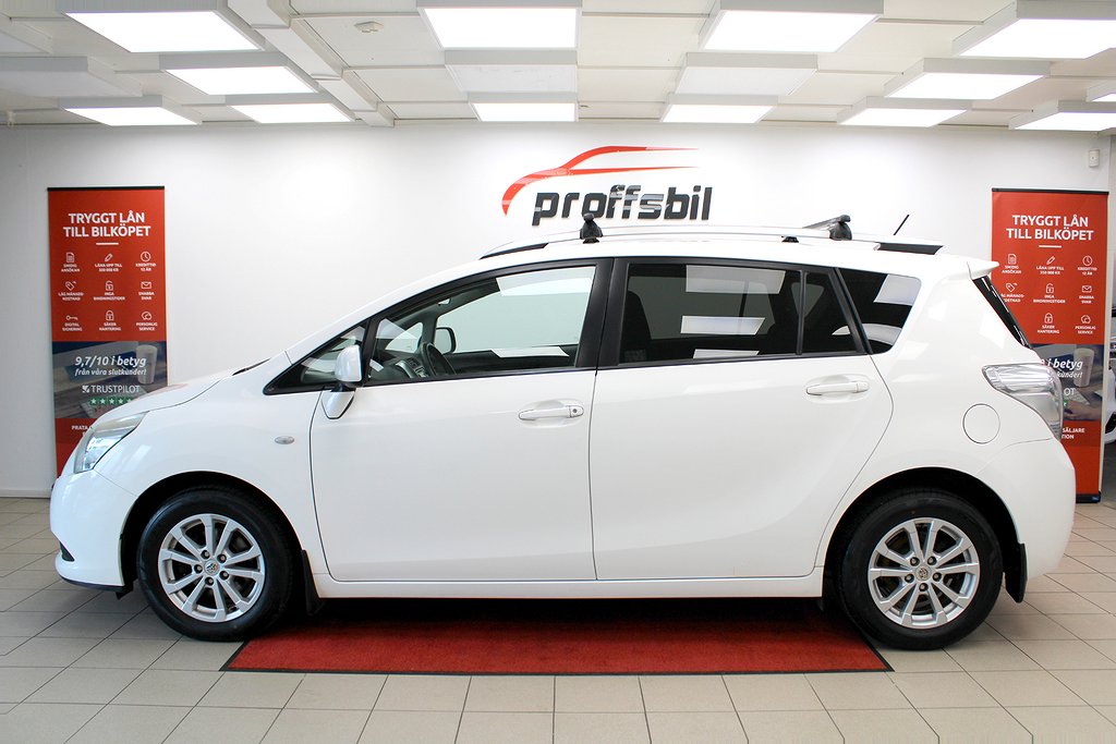 Toyota Verso 2.0 D-4D 2-ägare B-Kamera 7-Sits Navi Euro 5 