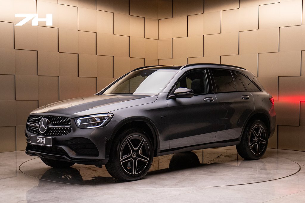 Mercedes-Benz GLC 300 de 4MATIC 9G-Tronic AMG Night Pack / Pano / Drag 