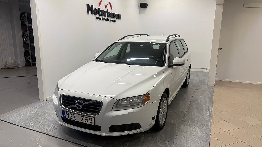 Volvo V70 T4F Kinetic | 1 ägare sedan ny| Ny servad| Ny bess| 