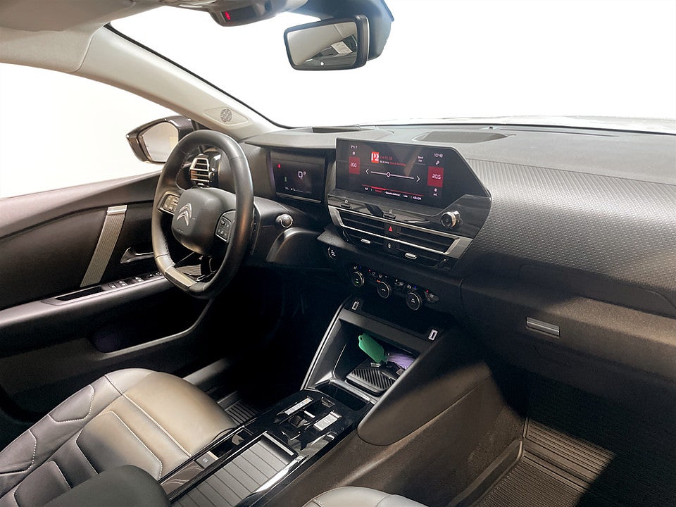 Bild på Citroën C4 Shine Exclusive 1.2 PT 155hk Aut BLUETOOTH