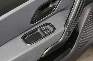 SUV Dacia Duster 9 av 18