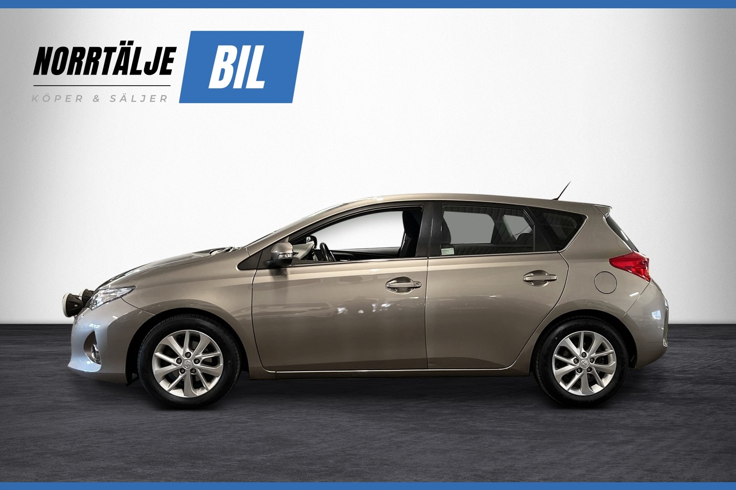 Toyota Auris 2013, bild 5/10