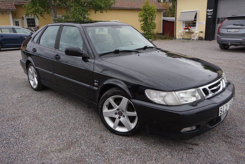 Saab 9-3 5-dörrar 2.0 Turbo Aero