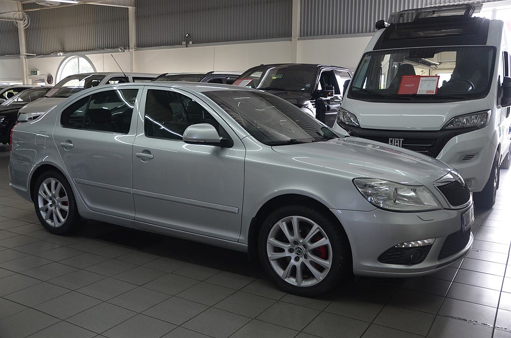 Skoda Octavia RS 2.0 TDI DSG (170hk)