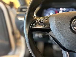 Skoda Superb Scout 2.0 Businessline Kamera/Drag/D-värm/MOMS
