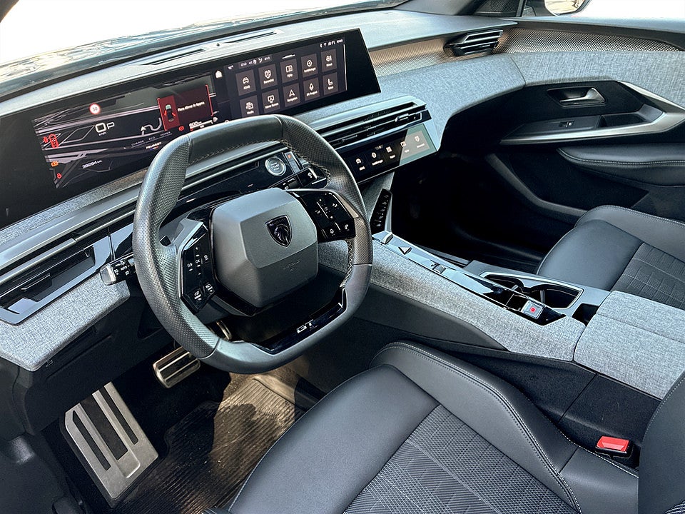 Bild på Peugeot 3008 GT Hybrid 145hk Aut 7-SITS B-KAMERA CARPLAY