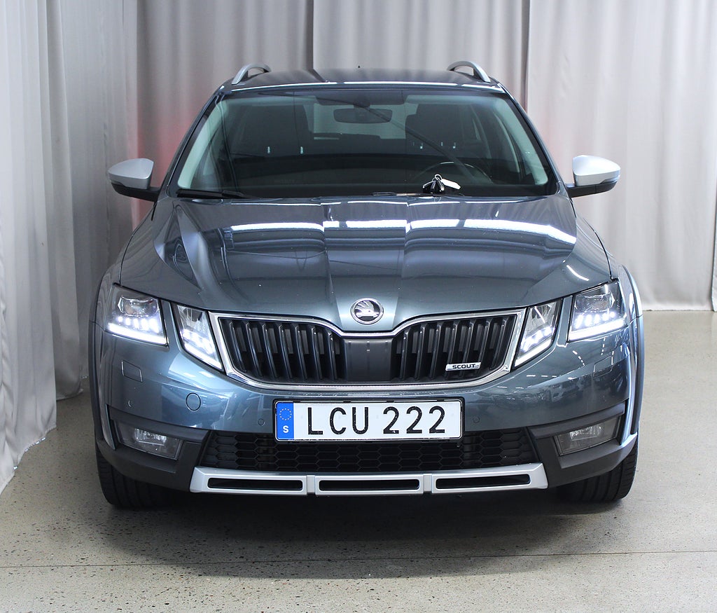 Skoda Octavia Scout 2.0 TDI 4x4 Premium Drag, Navi, S&V-hjul 3,99%