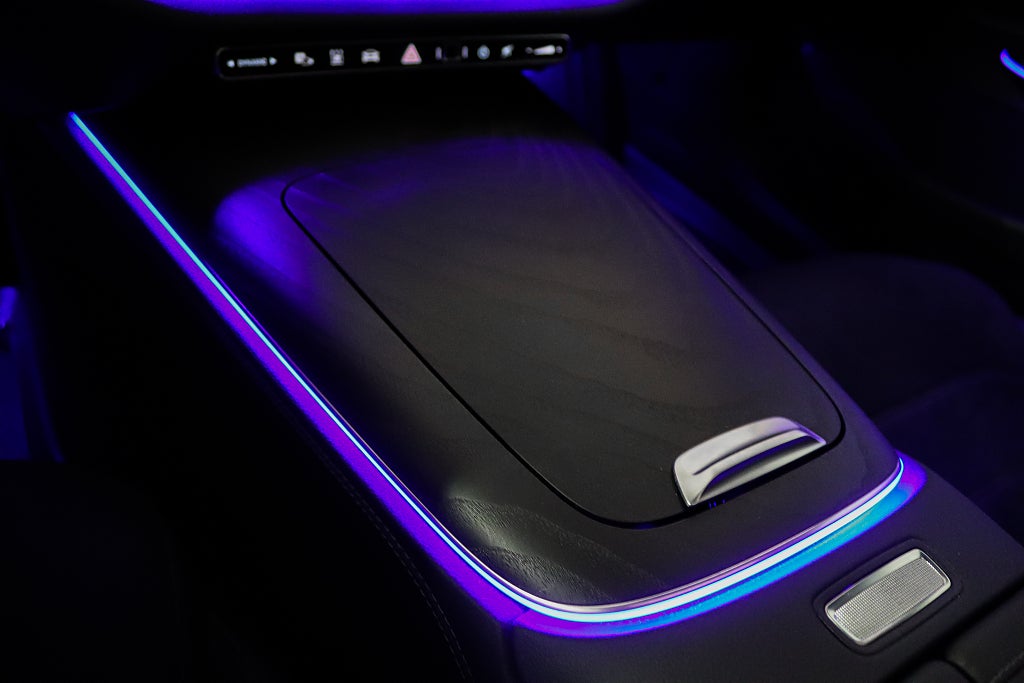 Mercedes-Benz E 220 d 4MATIC AMG Pano Superscreen Night Package