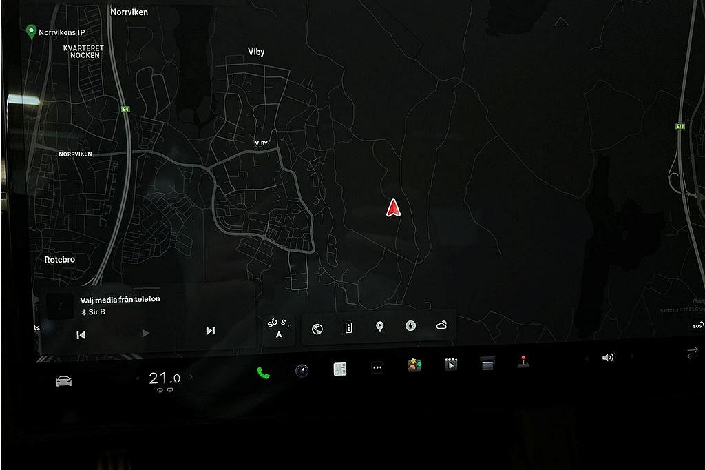 Tesla Model S Model S, 670hk, 2023, YOKE, Pano, Autopilot, MOMS