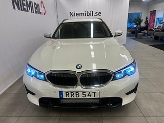 BMW 320 d xDrive Touring Drag/Navi/Psens/Dvärm/SoV/MoK