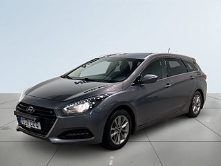 Hyundai i40 cw 1.6 GDI ActivePlus Mvärm Drag LED-ramp S/V-hjul – bild 15