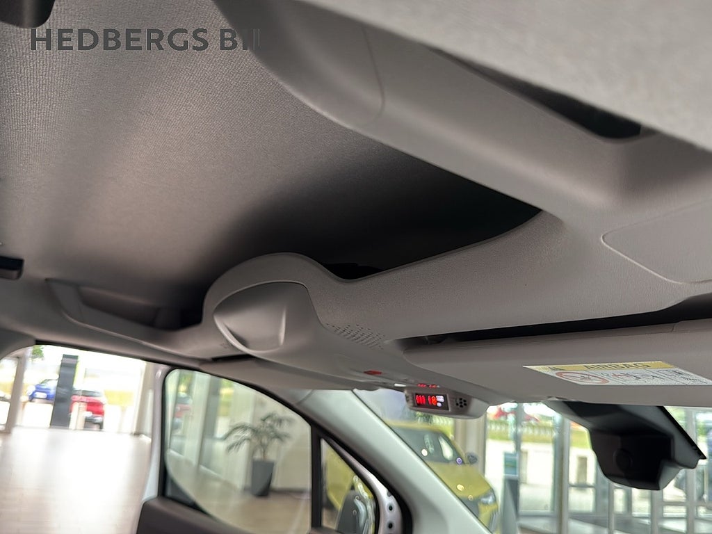 Peugeot Partner Crew Cab 130  5-SITS   thumbnail